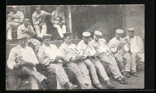 Wounded soldiers military - wounded, in