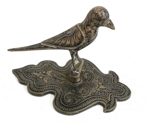 Vintage solid metal bronze - vintage,
