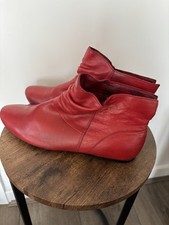 Buffalo London Ladies Red Pixie Ankle Boots Pull On Ruched Leather Retro 6.5 UK