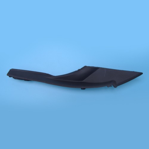 Right windshield cowl trim - windshield,
