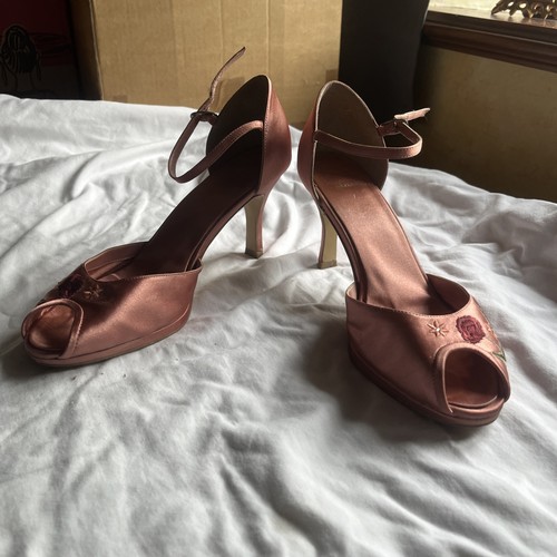 Ladies clarks high - heel, floral