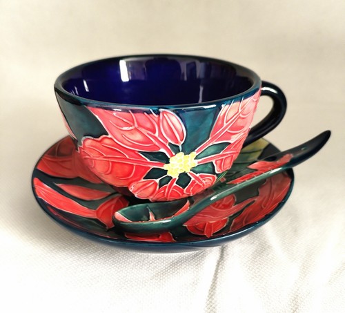 Old tupton ware poinsettia - old,