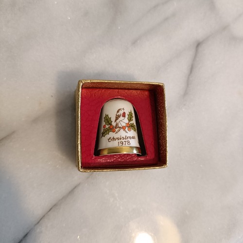 Caverswall bone china - caverswall,