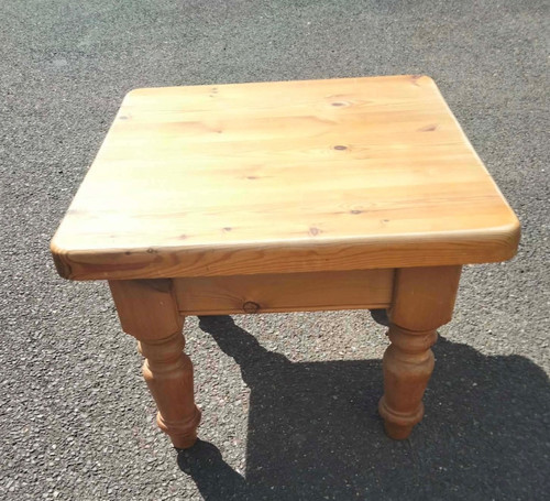 Chunky solid pine - , table