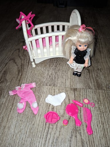 Vintage barbie baby sister - vintage,