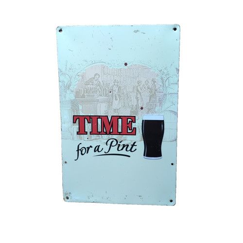Vintage time for pint tin - a,
