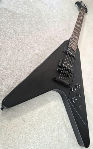 Stagg f300 gothic - gothic, v
