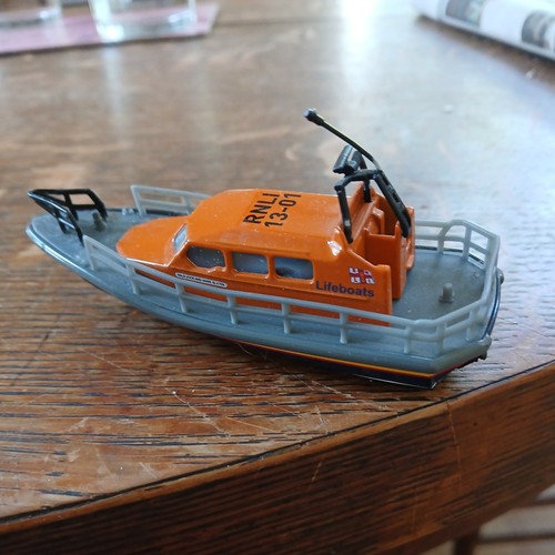 Corgi rnli 01 - corgi,