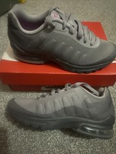Nike Air Max Invigor Print (GS) Size UK6 Brand New In Box Grey Trainers 