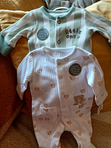 Nutmeg tiny baby pack - 2,