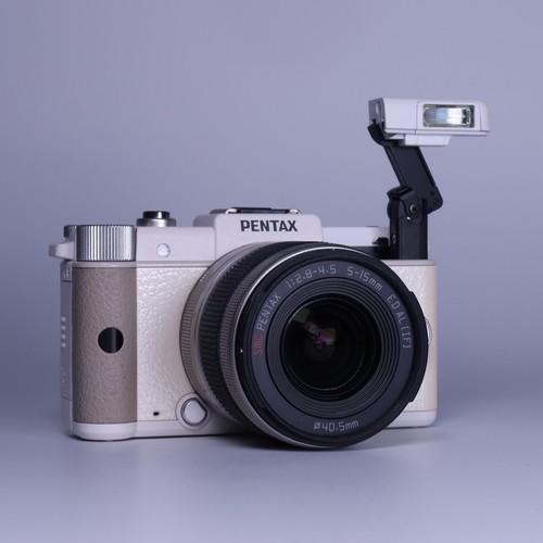 Pentax compact digital - q,