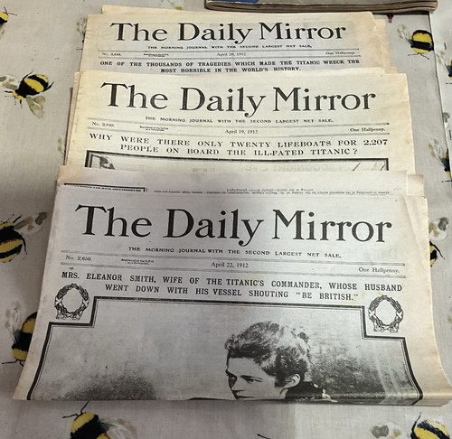 Daily mirror newspapers - 3,