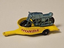 VINTAGE MATCHBOX SERIES LESNEY