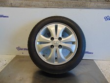 Hyundai I10 Alloy wheel tyre