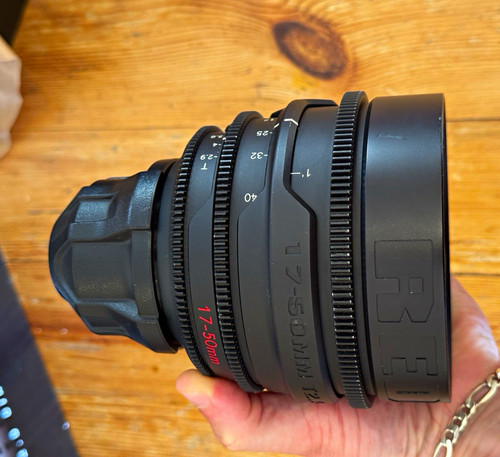 Red 50mm cine zoom - t2.9,