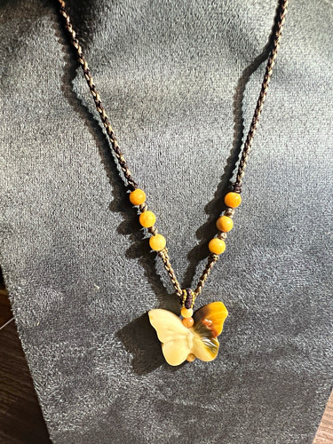 Natural sleeve jade - , butterfly