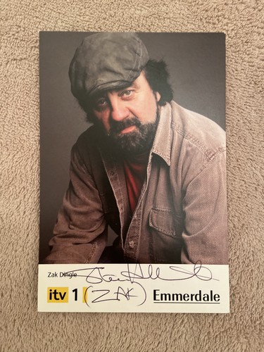 Steve halliwell - steve, (emmerdale)