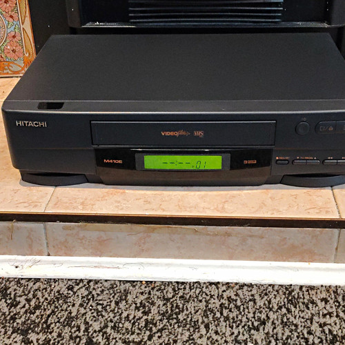 Hitachi m410e vhs vcr - m410e,