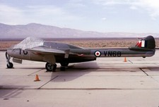 DH Vampire, N6878D, at Mojave