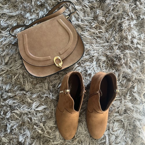 New peacocks size7 tan - boots, &