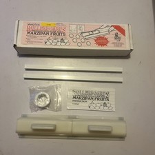 80’s Sugar Craft Easyflow Rollerboards Marzipan Fruits 2 Shapes Made In England