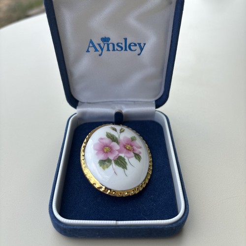 Vintage aynsley flower brooch - flower,