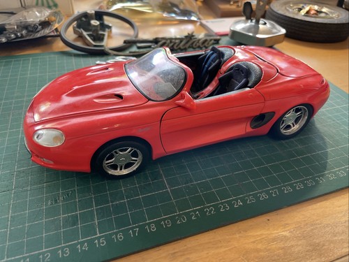 Maisto scale diecast - scale,