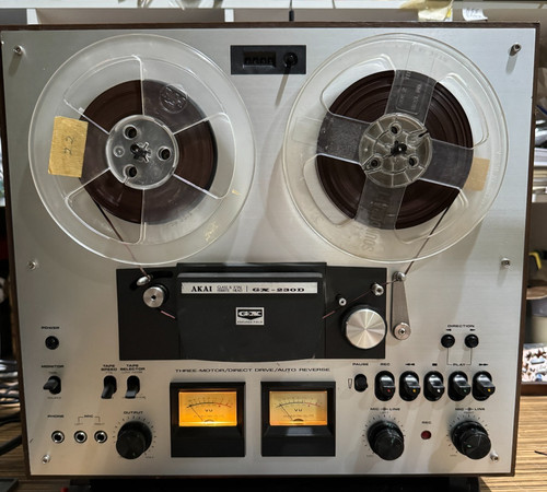 Akai 230d reel - to,