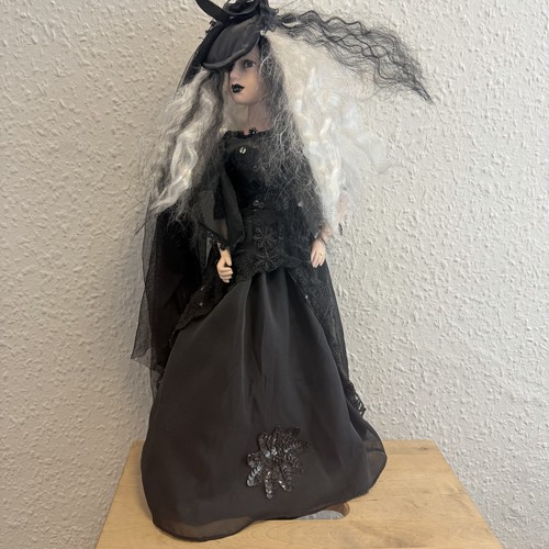 Gothic bride doll vixens - gothic,