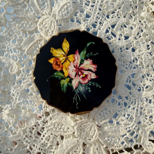 Vintage stratton england - vintage,