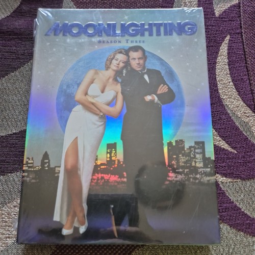 Moonlighting complete third - moonlighting,