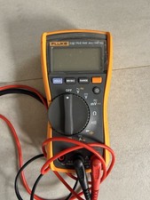 Fluke 115 True RMS Digital