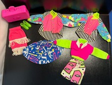 Holiday Sindy Jacket 1990 -Colourful Jacket X 2,Case,boots, Clothes Vintage #105