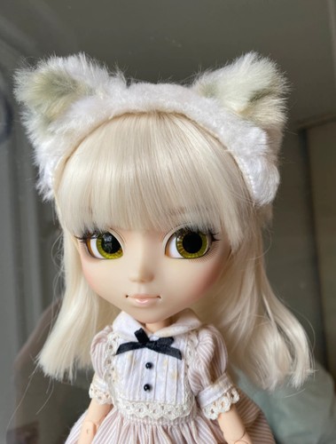 Rare groove doll - groove, nana