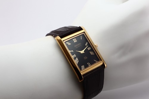 Vintage seiko slim - tank, quartz