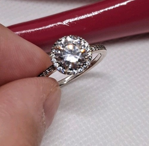 Pandora round halo sparkle - pandora,