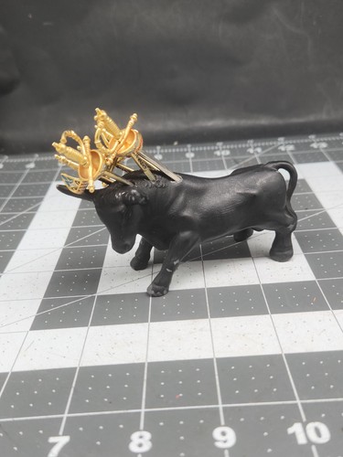Vintage cast iron bull with - cast,