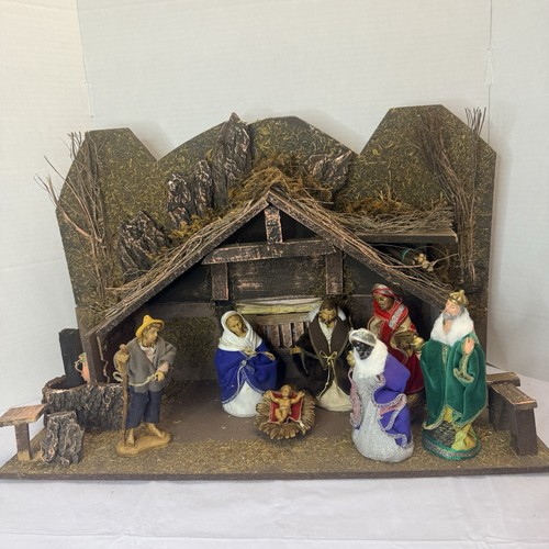 Large vintage nativity set - nativity,