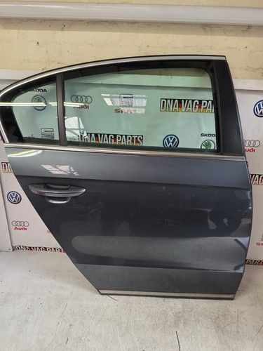 Passat 2013 drivers rear - passat,