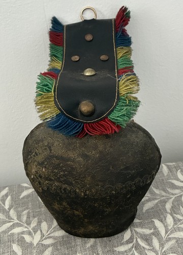 Large vintage brass cow - large,