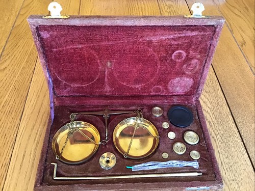 Vintage indian brass scales - vintage, &