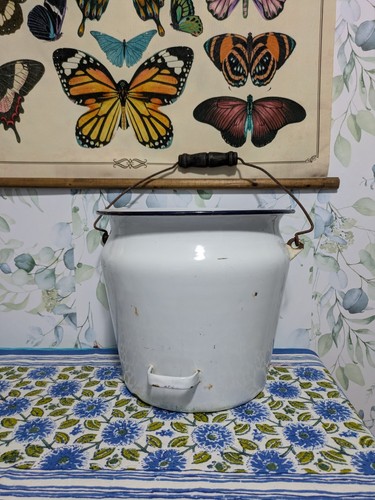 Vintage white enamel coated - vintage,