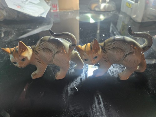 Vtg bone china - china, cat