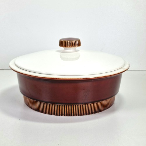 Poole pottery chestnut - poole,