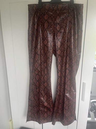 Y2k rock chic bershka - bershka, faux