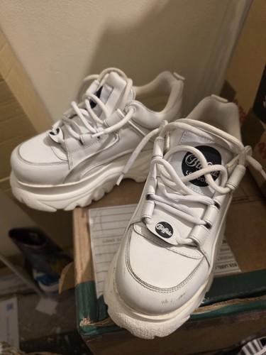 Buffalo platform shoes 37 - shoes.,