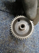 norton singles camshaft  has 8ea stamped on it not sure if its big 4 es2 m50 16h