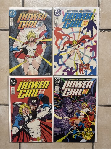 Power girl 3 - 4, comics