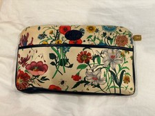GUCCI Floral Pattern Clutch