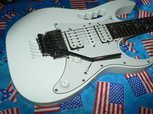 Awesome ibanez jemjr steve - awesome,